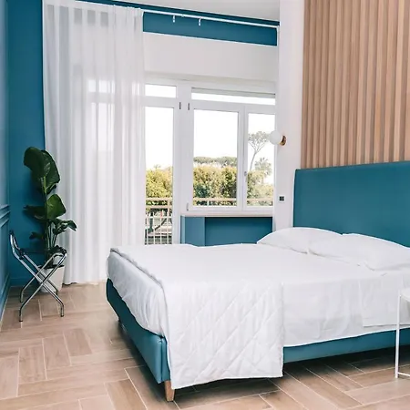 Four Alojamento de Acomodação e Pequeno-almoço Pompeia