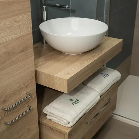 Four Alojamento de Acomodação e Pequeno-almoço 4*